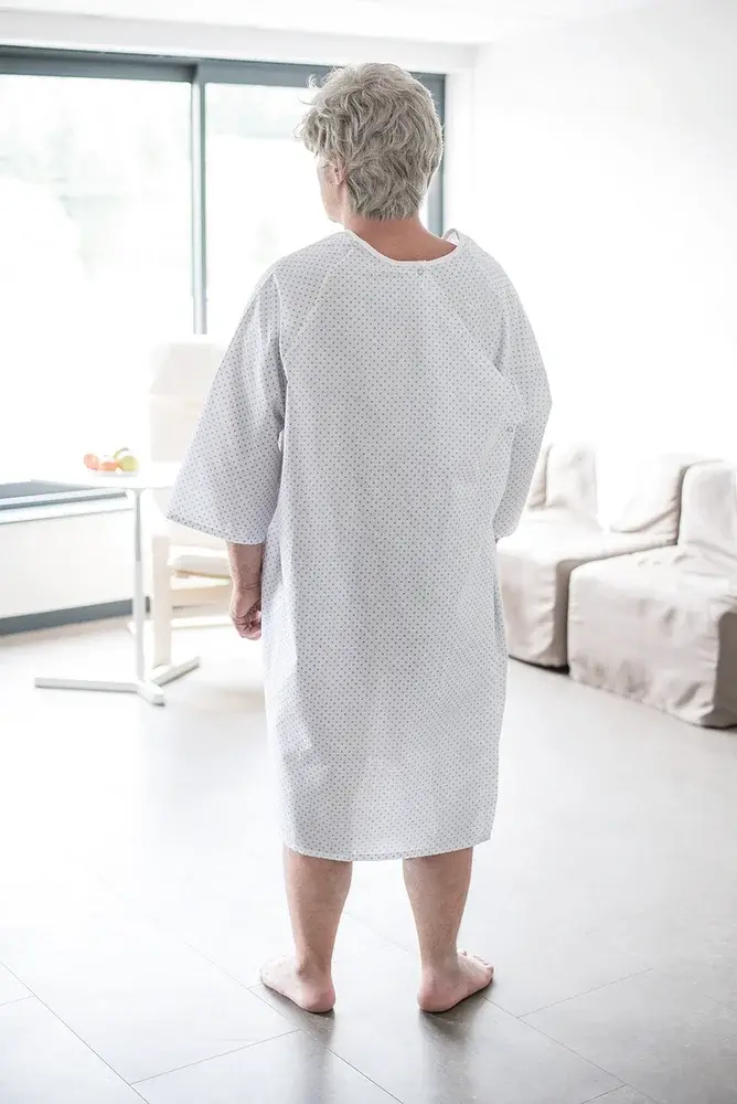Chemise d'hospitalisation patient