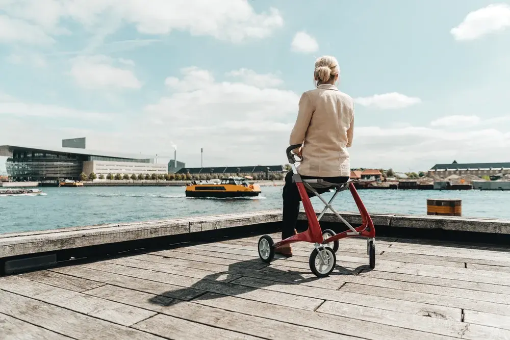 Rollator 4 roues Carbon Ultralight byACRE