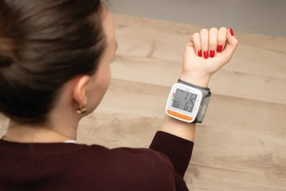 Tensiomètre poignet