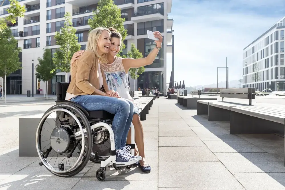 Motorisation fauteuil roulant Alber E-Motion M25