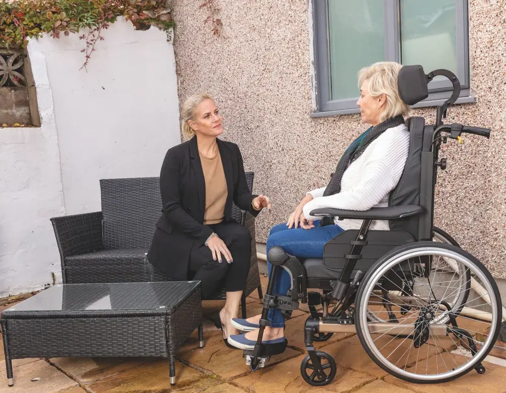 Fauteuil roulant de confort Clematis Pro One S fixe