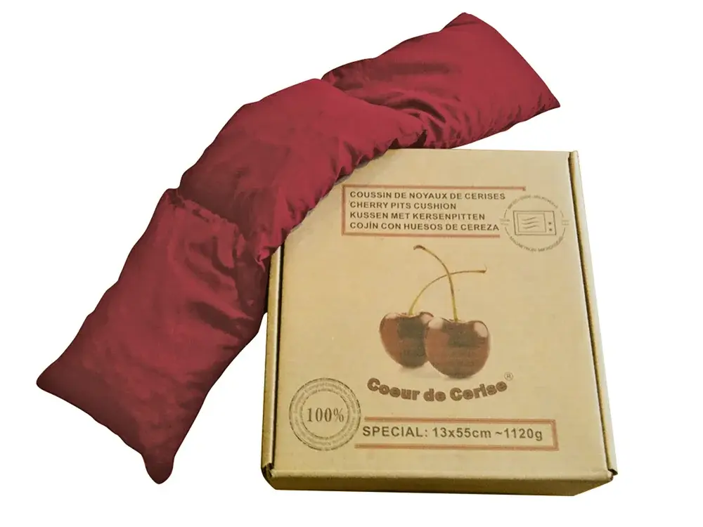 Coussin cœur de cerise noyeux de cerise