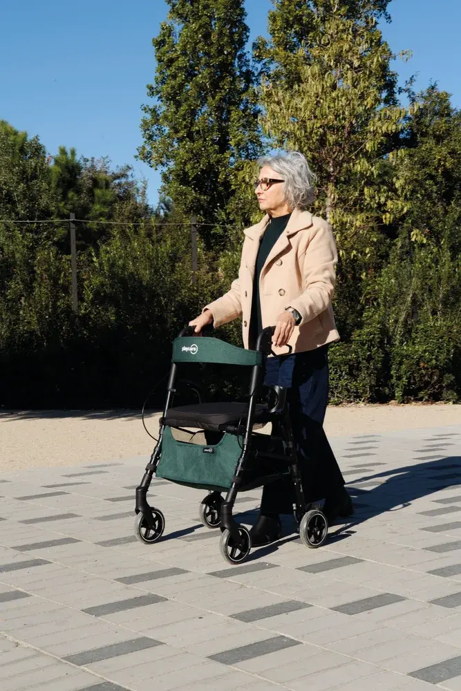 Rollator W04