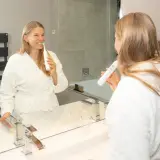Vignette - Brosse à dents éléctrique 3 EN 1 Julia