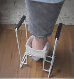 Vignette - Enfile-chaussettes ergonomique