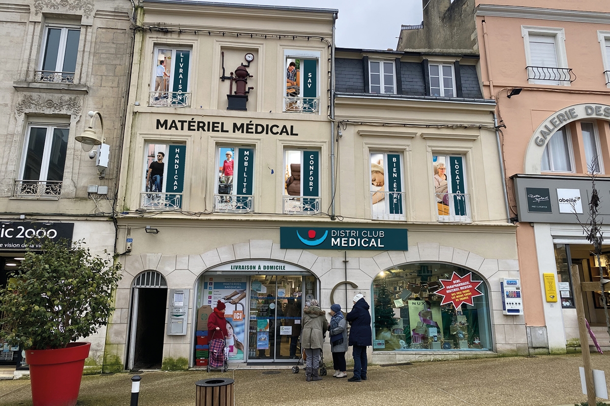 DISTRI CLUB MEDICAL Mamers